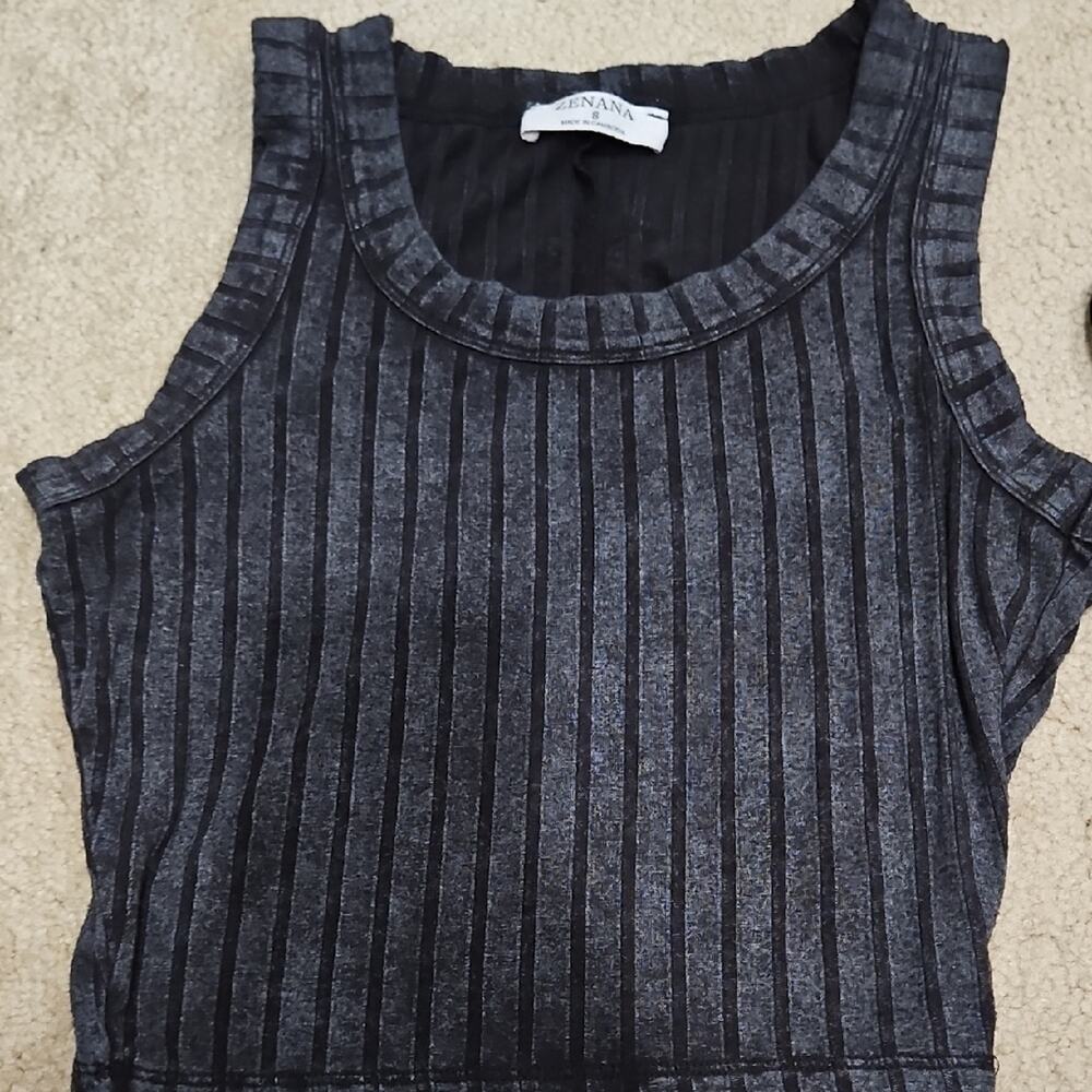 Zenana Ribbed Semi-Cropped Tank – Black, Small